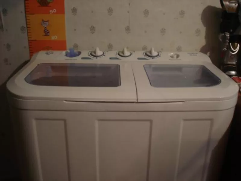 Продам стиральную машину полуавтомат Elenberg почти новая 1500 руб