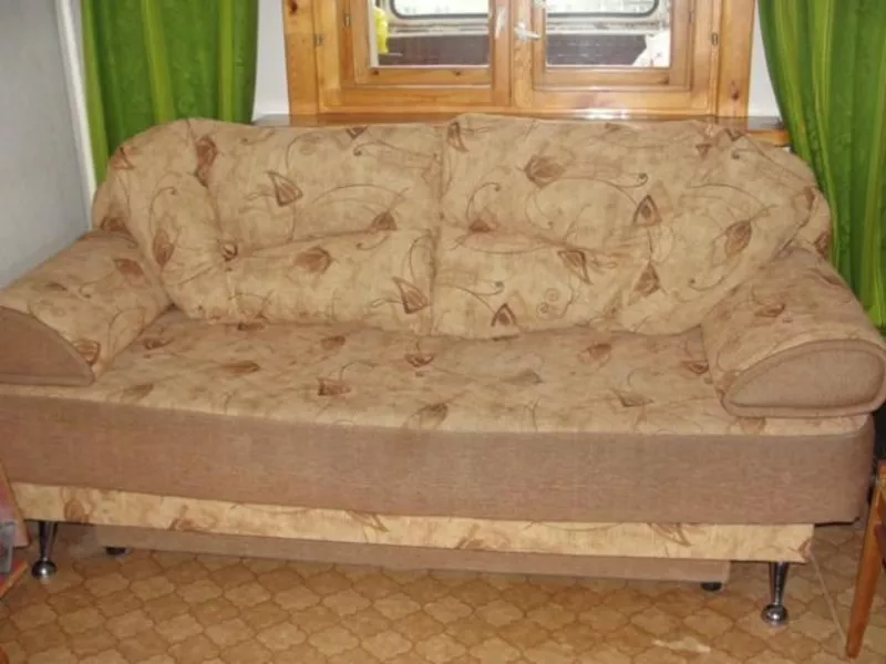 Продам 2-спальный диван б/у 
